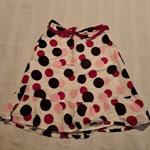 Crazy 8 girls size Large or 10-12 white lined skirt with polka dots